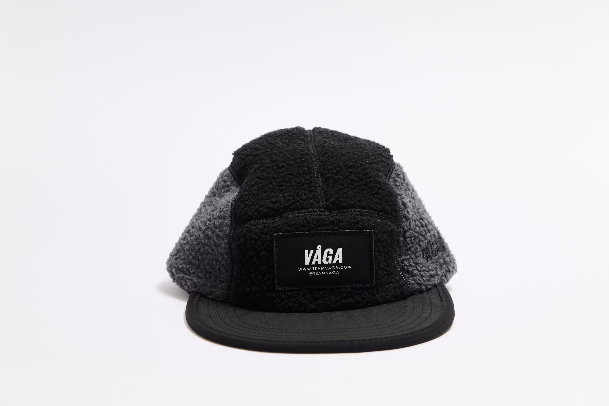 Våga Teddy Fleece Cap - Black/Charcoal