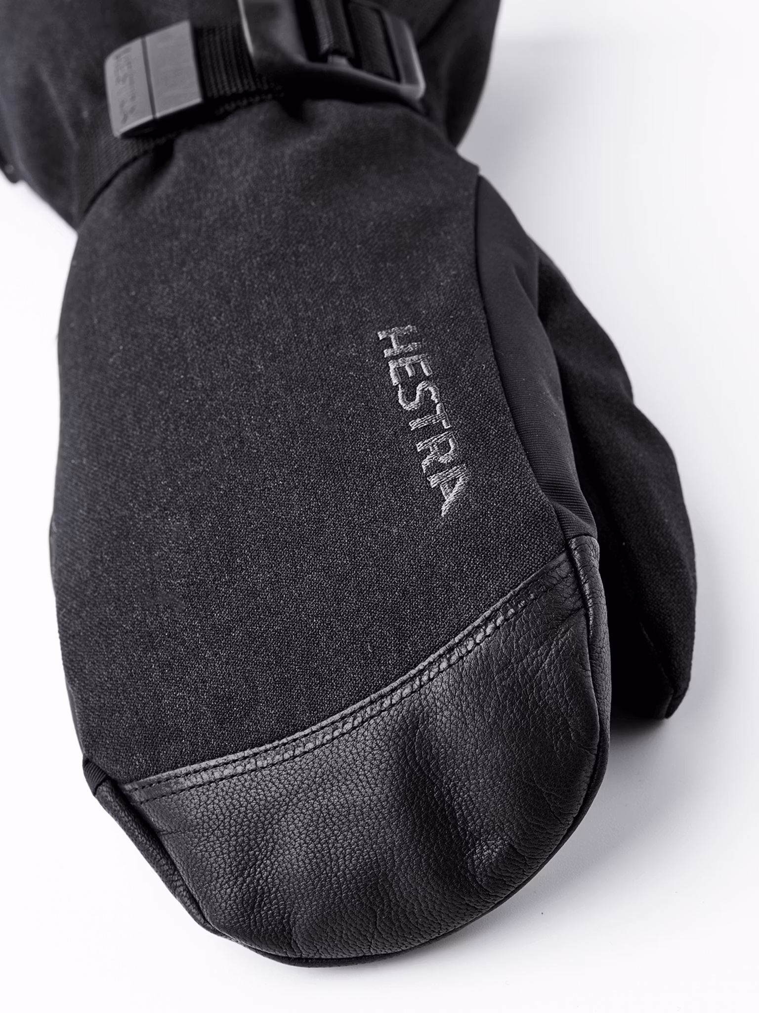 Hestra Powder Gauntlet mitt