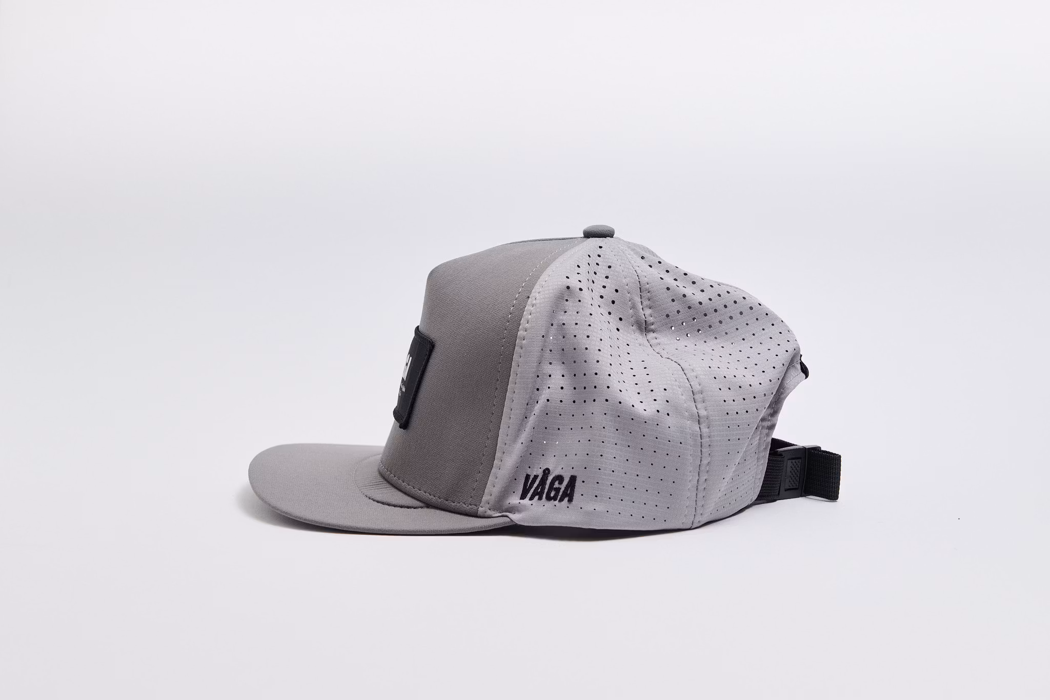 Våga Trucker Cap - Aluminium Grey/Black