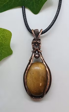 Halsband Classic Curves i koppar med tigeröga