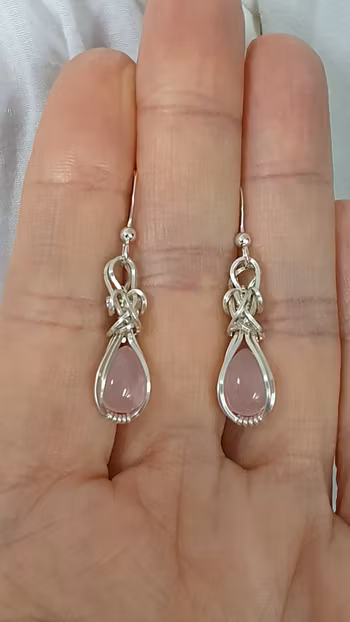 Örhängen Classic Curves i 925 sterlingsilver med rosa kalcedon