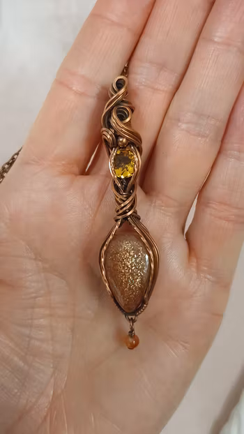 Halsband Delicious Double Dangle i koppar med solsten, facetterad citrin och karneol