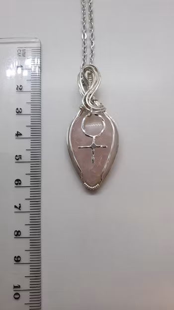 Halsband Swirly Woman i 925 sterlingsilver och rosenkvarts