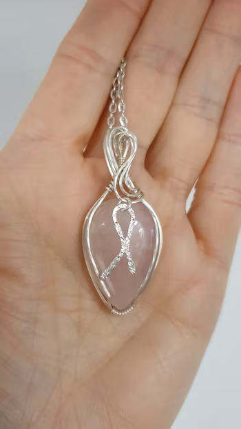 Halsband Pink Ribbon i 925 sterlingsilver med rosenkvarts