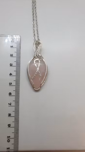 Halsband Pink Ribbon i 925 sterlingsilver med rosenkvarts