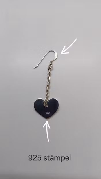 Örhängen Hjärta i 925 sterlingsilver
