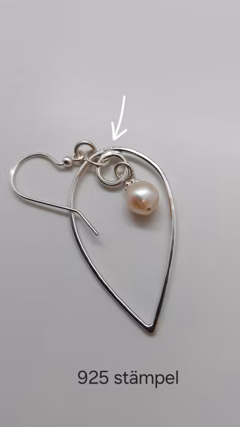 Örhängen Omvänd Droppe i 925 sterlingsilver med sötvattenspärlor