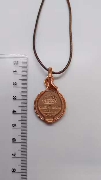 Halsband Coin i koppar med 2-öring från 1966
