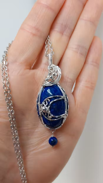 Halsband Magical Moon i 925 sterlingsilver med lapis lazuli