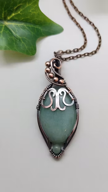 Halsband Elegant Ornament i koppar med grön aventurin