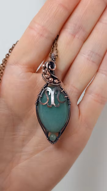 Halsband Elegant Ornament i koppar med grön aventurin