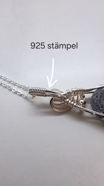 Halsband Classic Curves Pearls i 925 sterlingsilver med paua snäcka