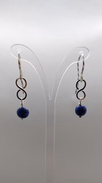 Örhängen Eternity i 925 sterlingsilver med lapis lazulipärlor