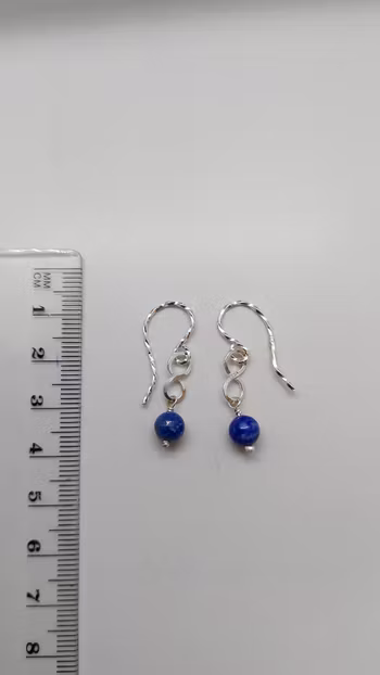 Örhängen Eternity i 925 sterlingsilver med lapis lazulipärlor