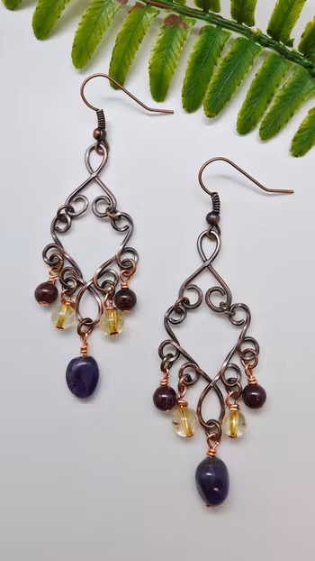 Örhängen Dazzling Dangles i koppar med ametist, citrin och granat