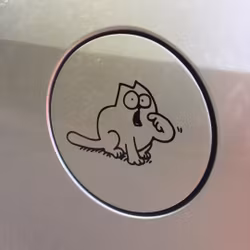 Dekal - Katt pekar på mun