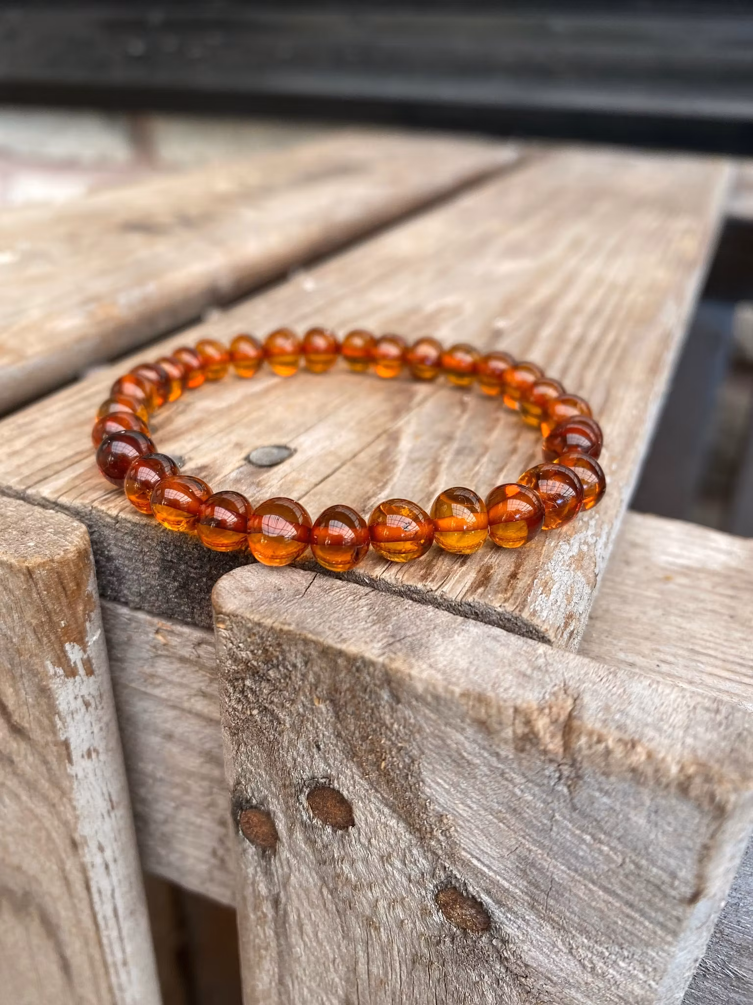 Armband – Bärnsten, mörk