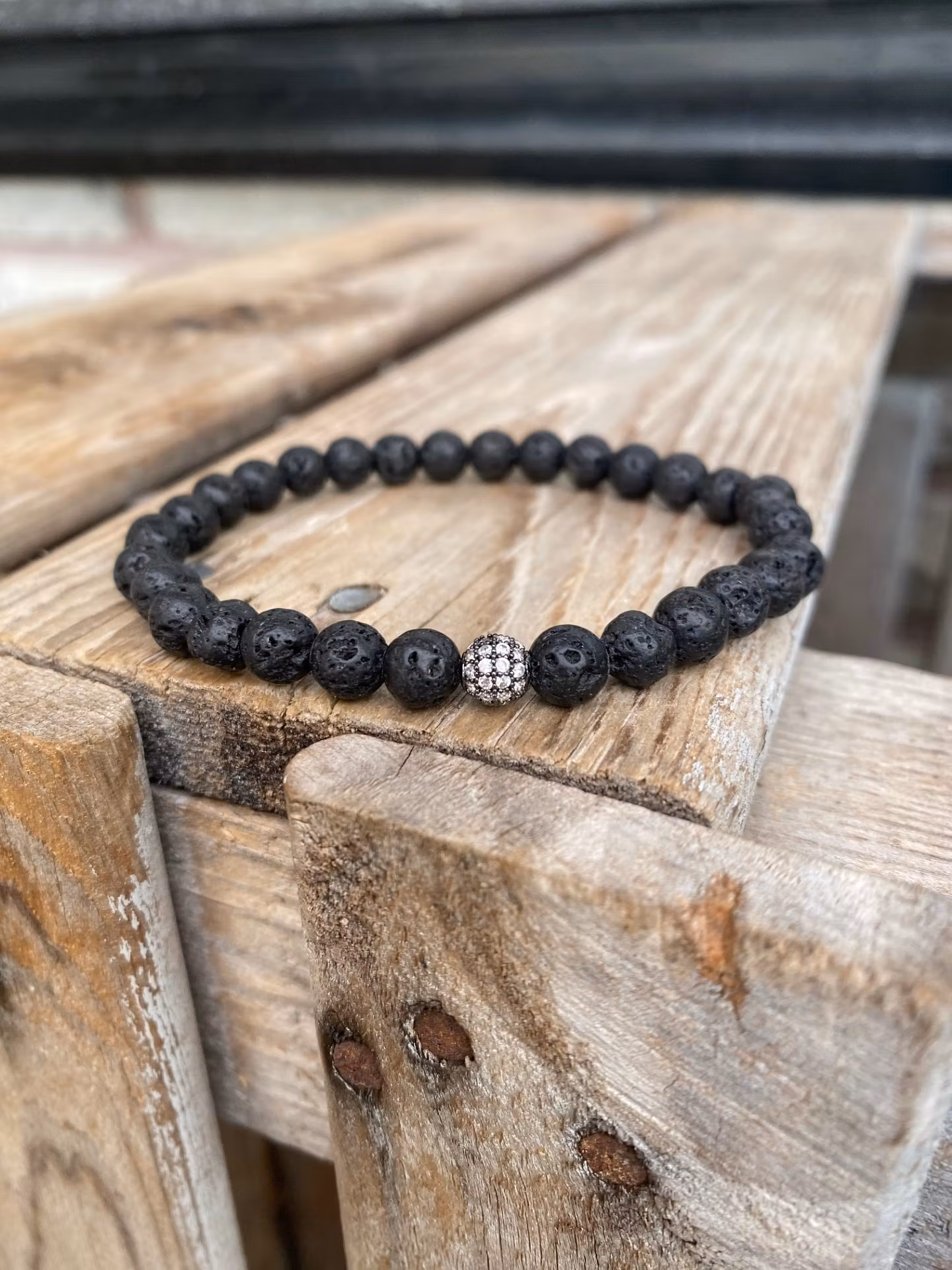 Armband – Lava & strasspärla (6 mm)