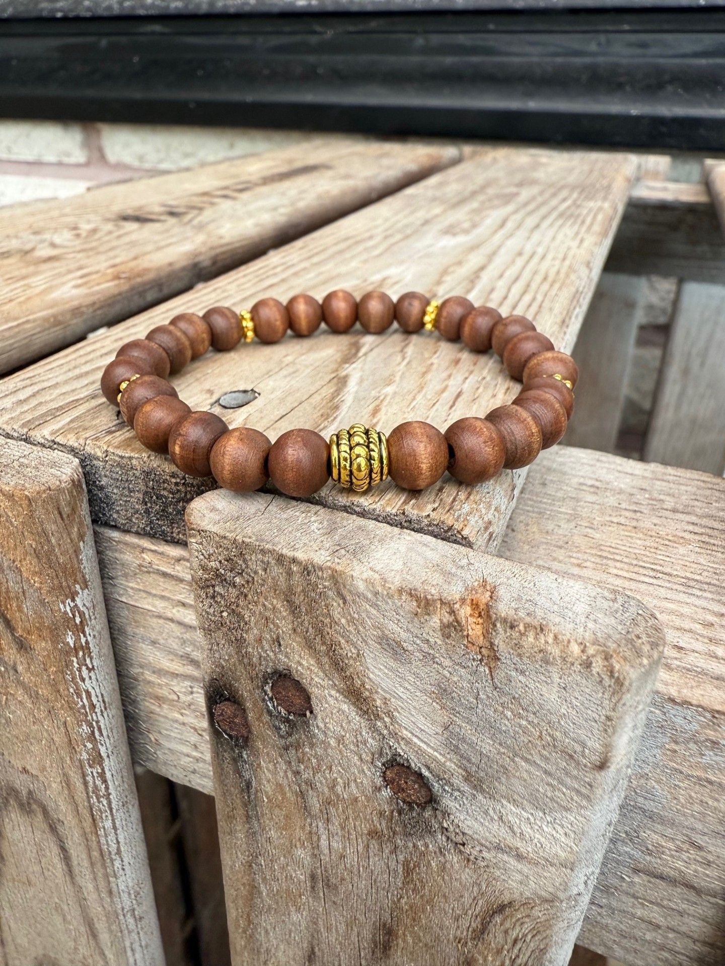 Armband – Träpärlor