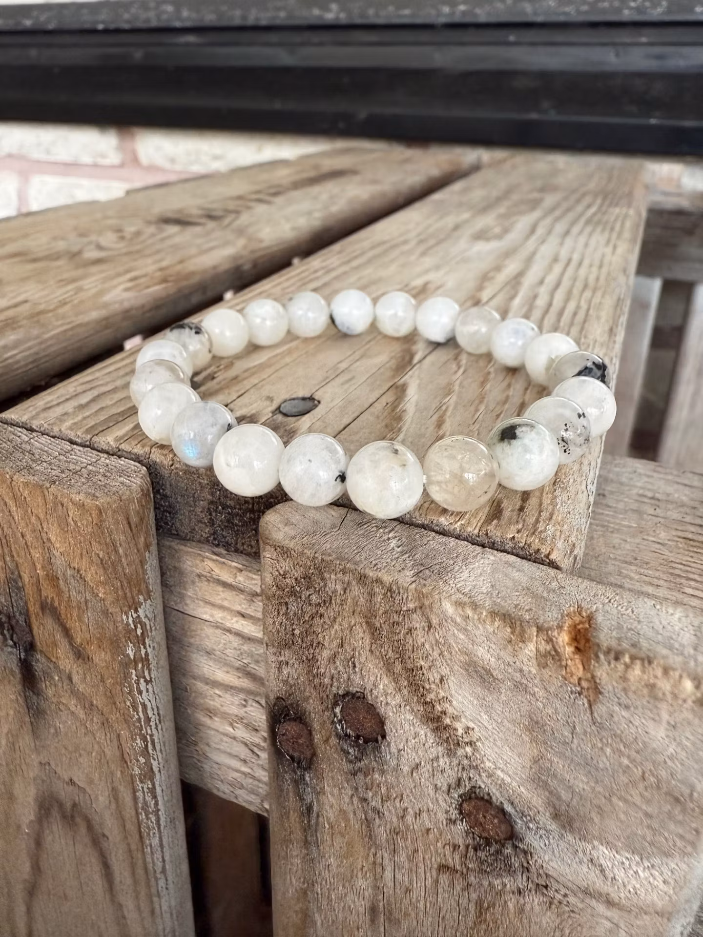 Armband – Vit labradorit/regnbågsmånsten