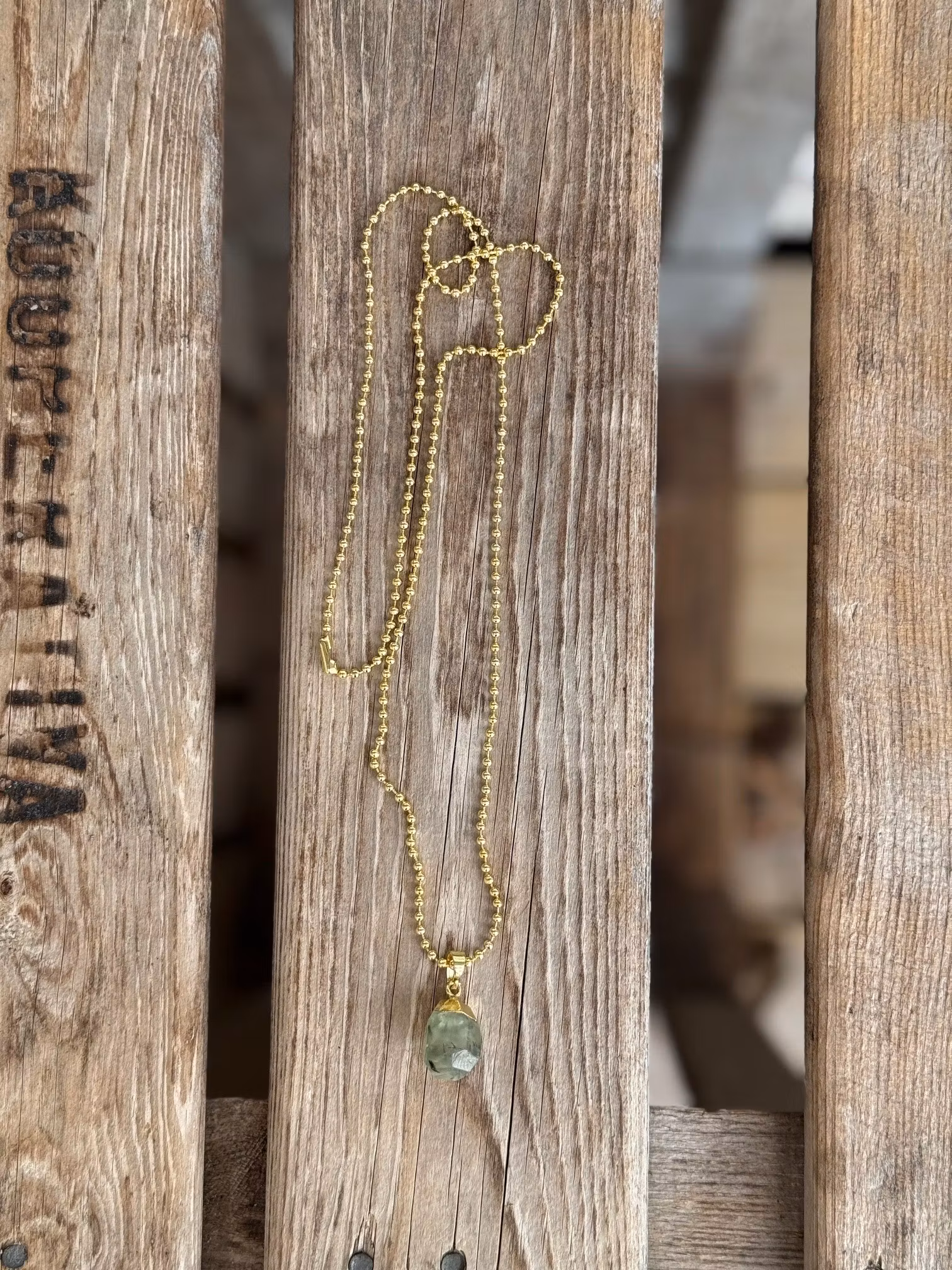 Halsband – Prehnit