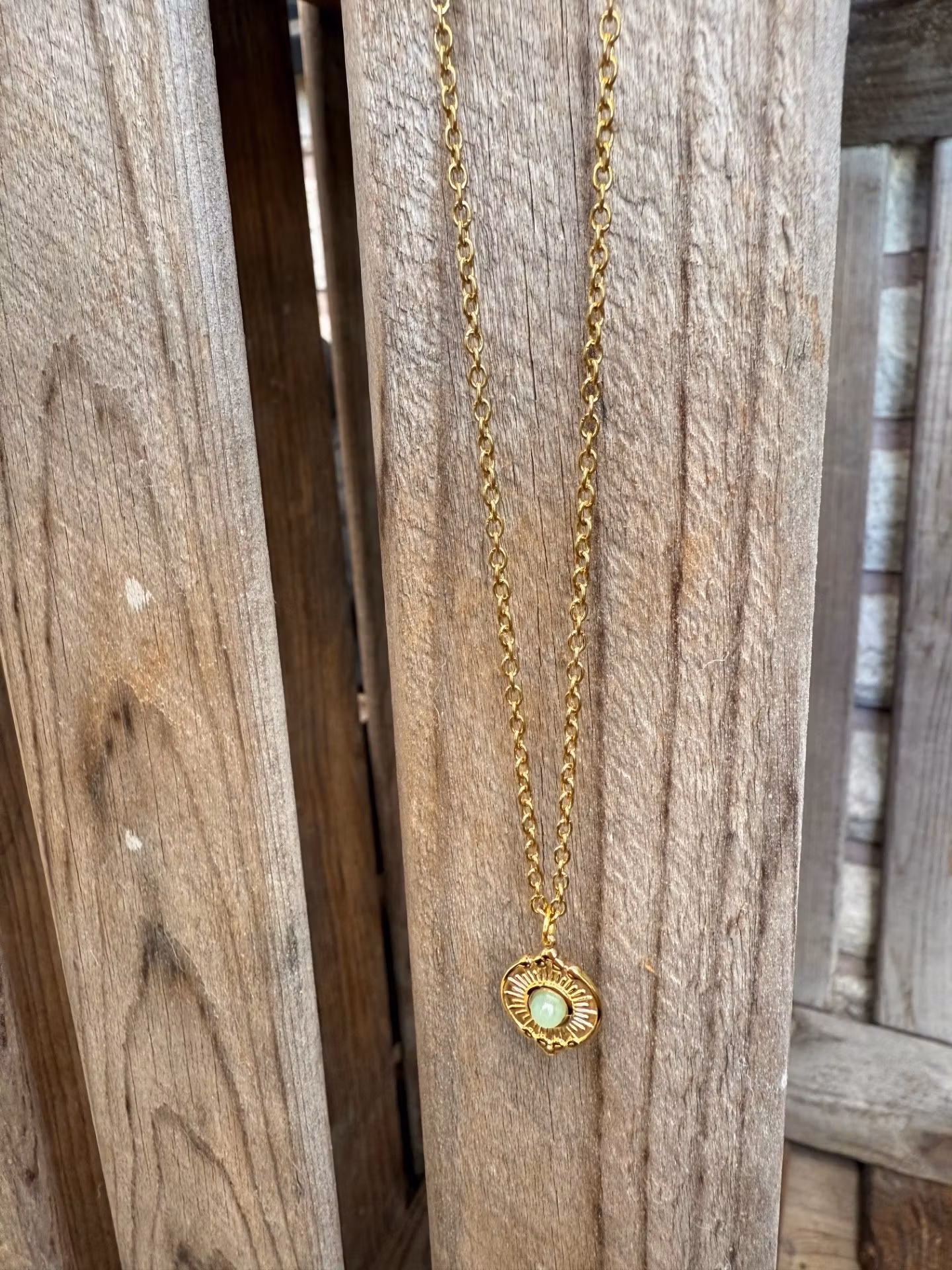 Kort halsband – Berlock med amazonit