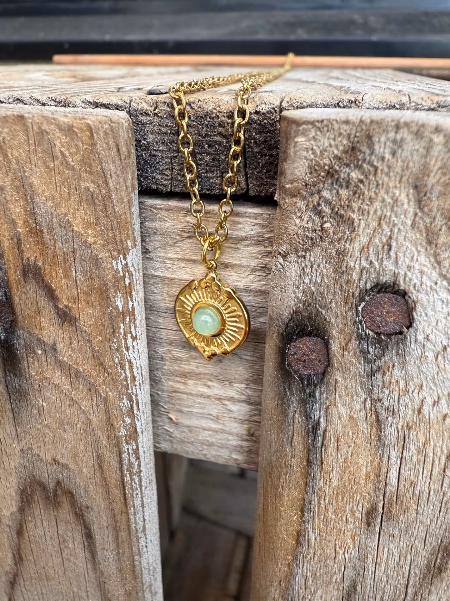 Kort halsband – Berlock med amazonit