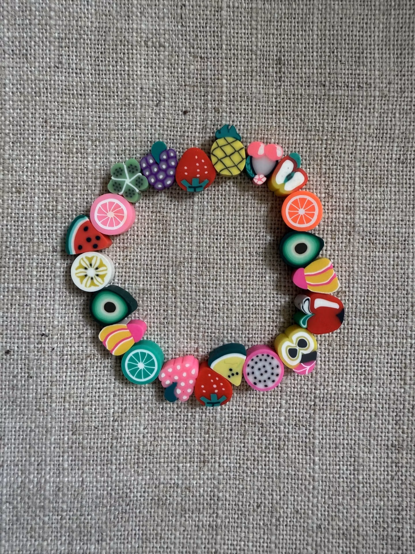 FYND – Armband, frukt & grönt