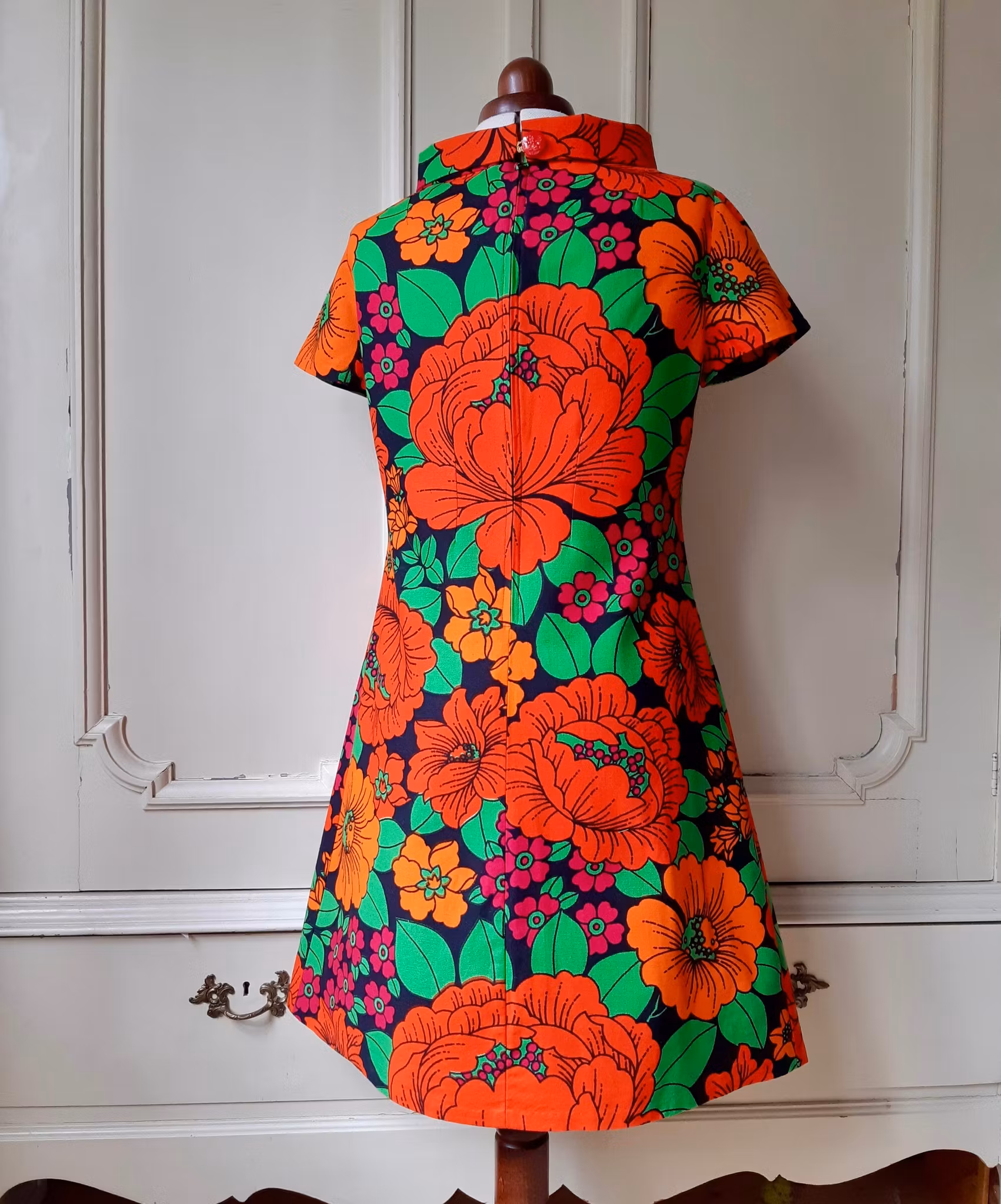 Modell Ingrid - blomstersaga
