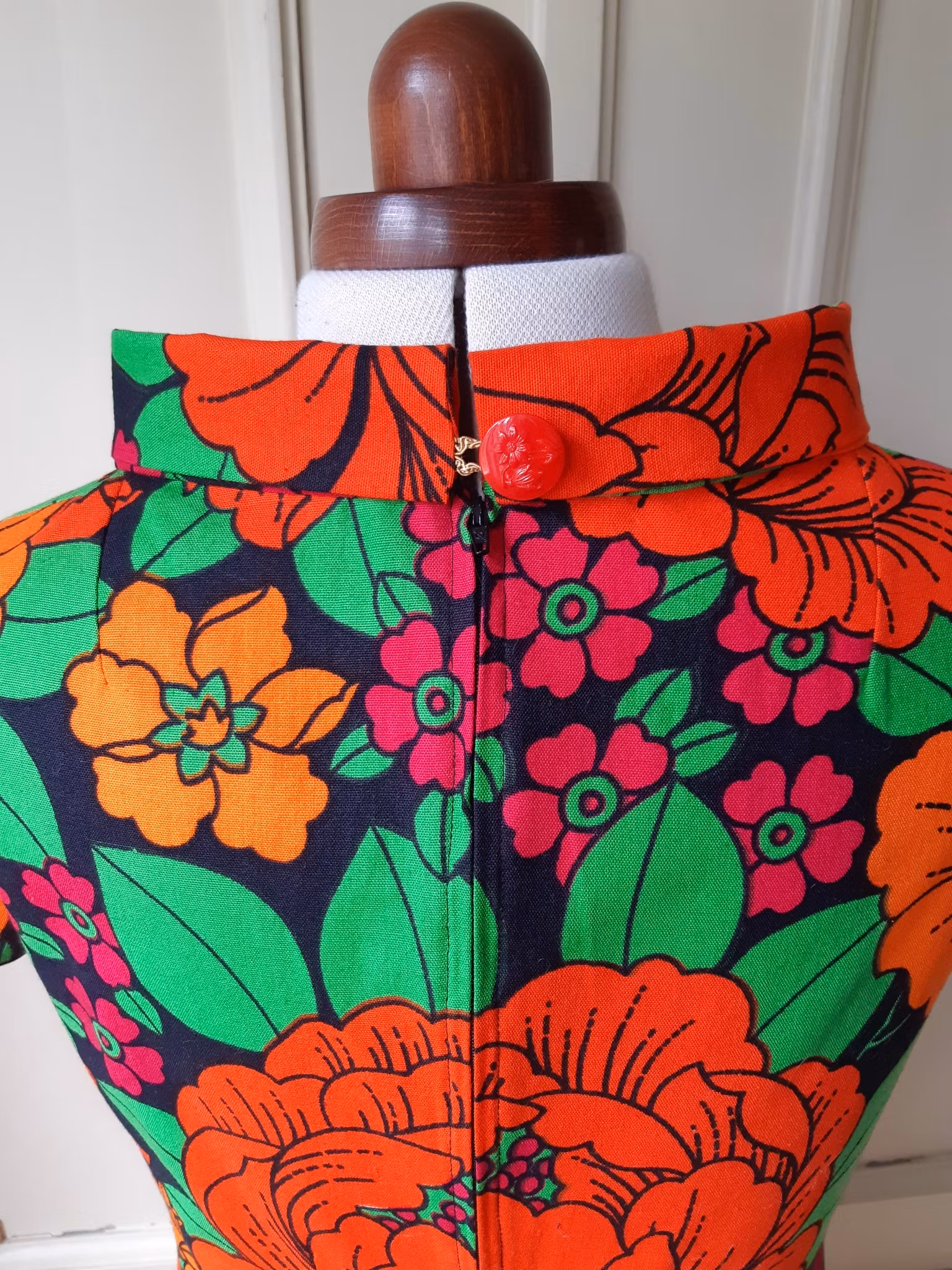 Modell Ingrid - blomstersaga