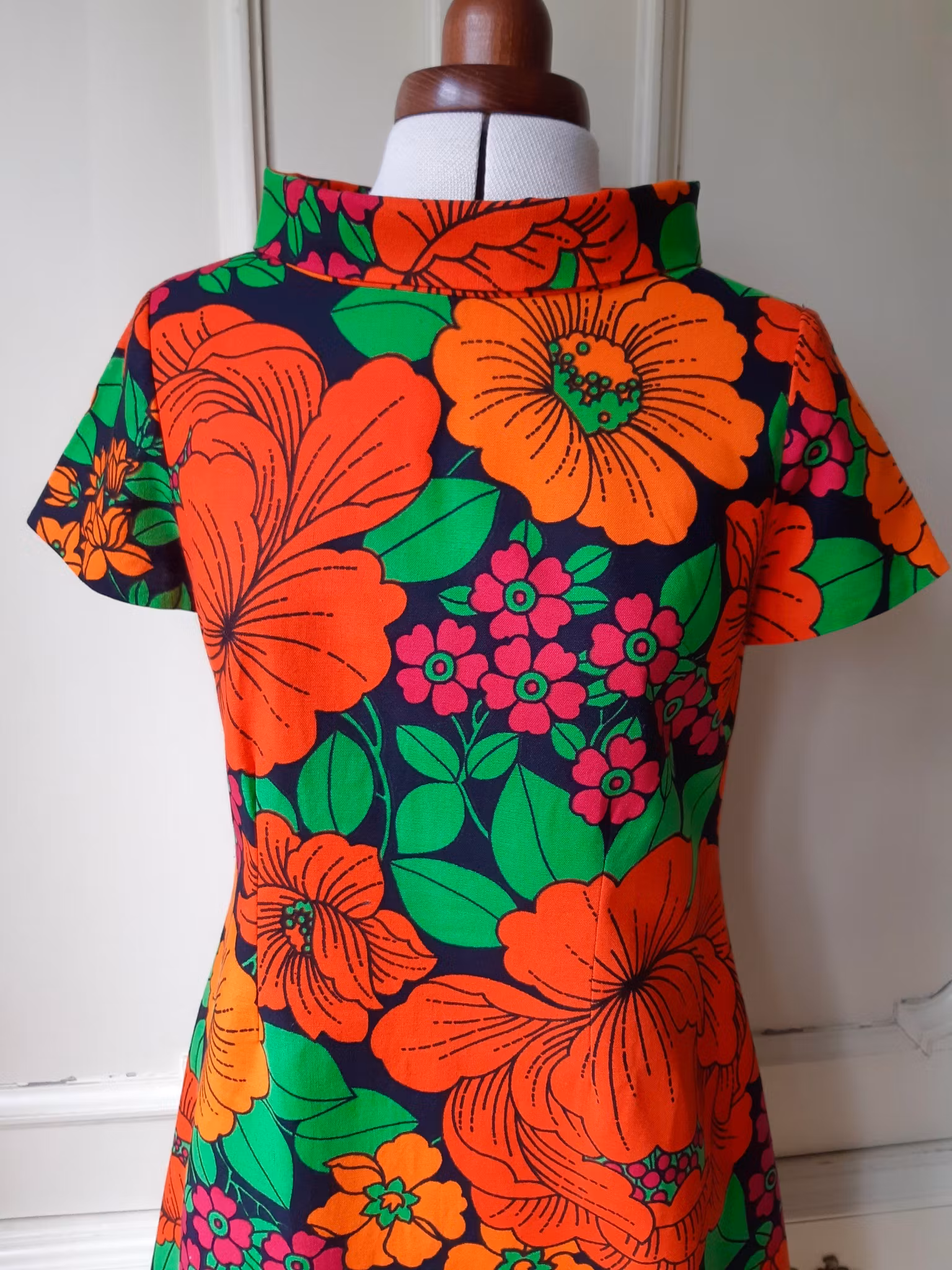 Modell Ingrid - blomstersaga
