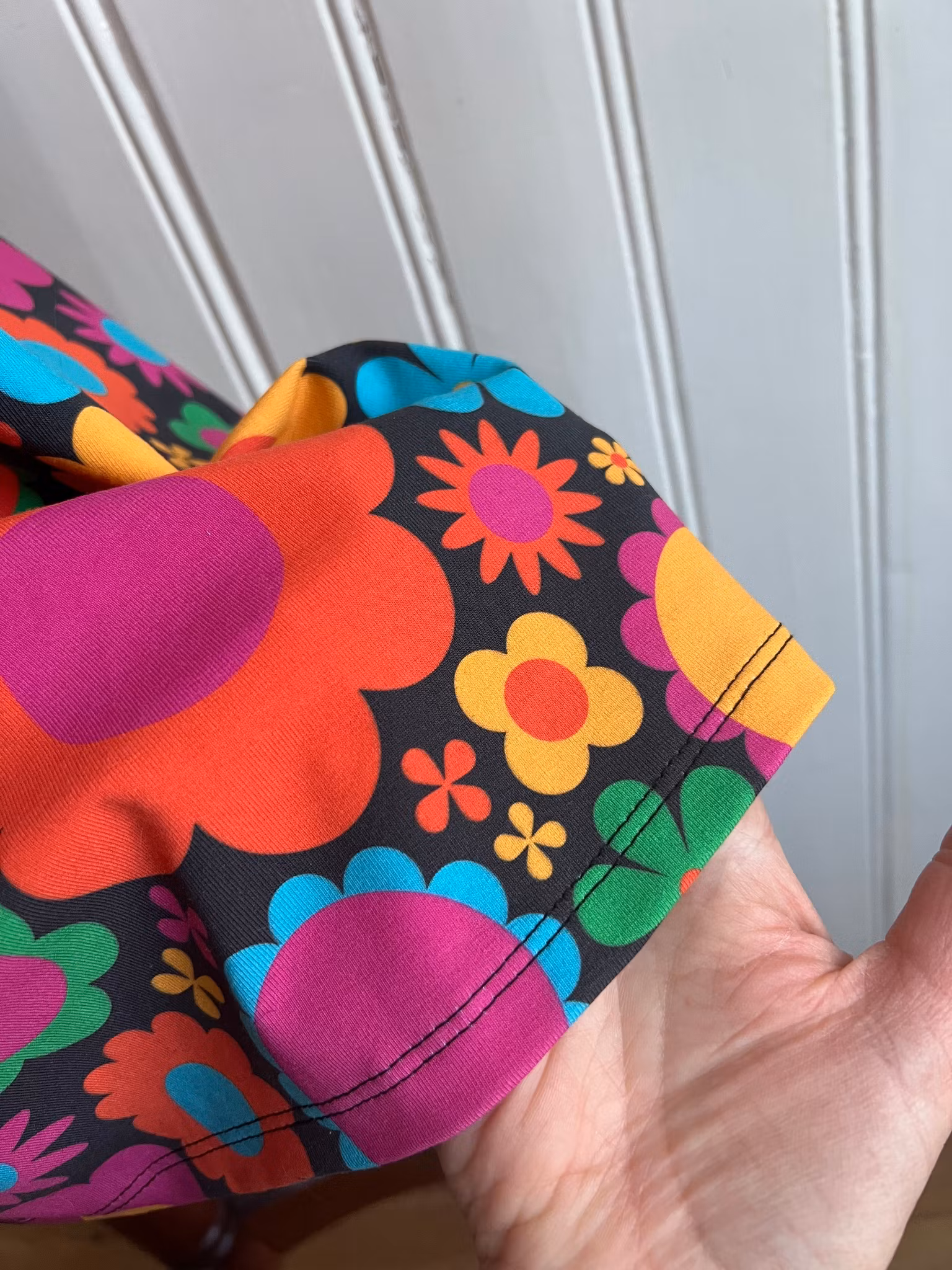 Modell Mirjam - poppblommor