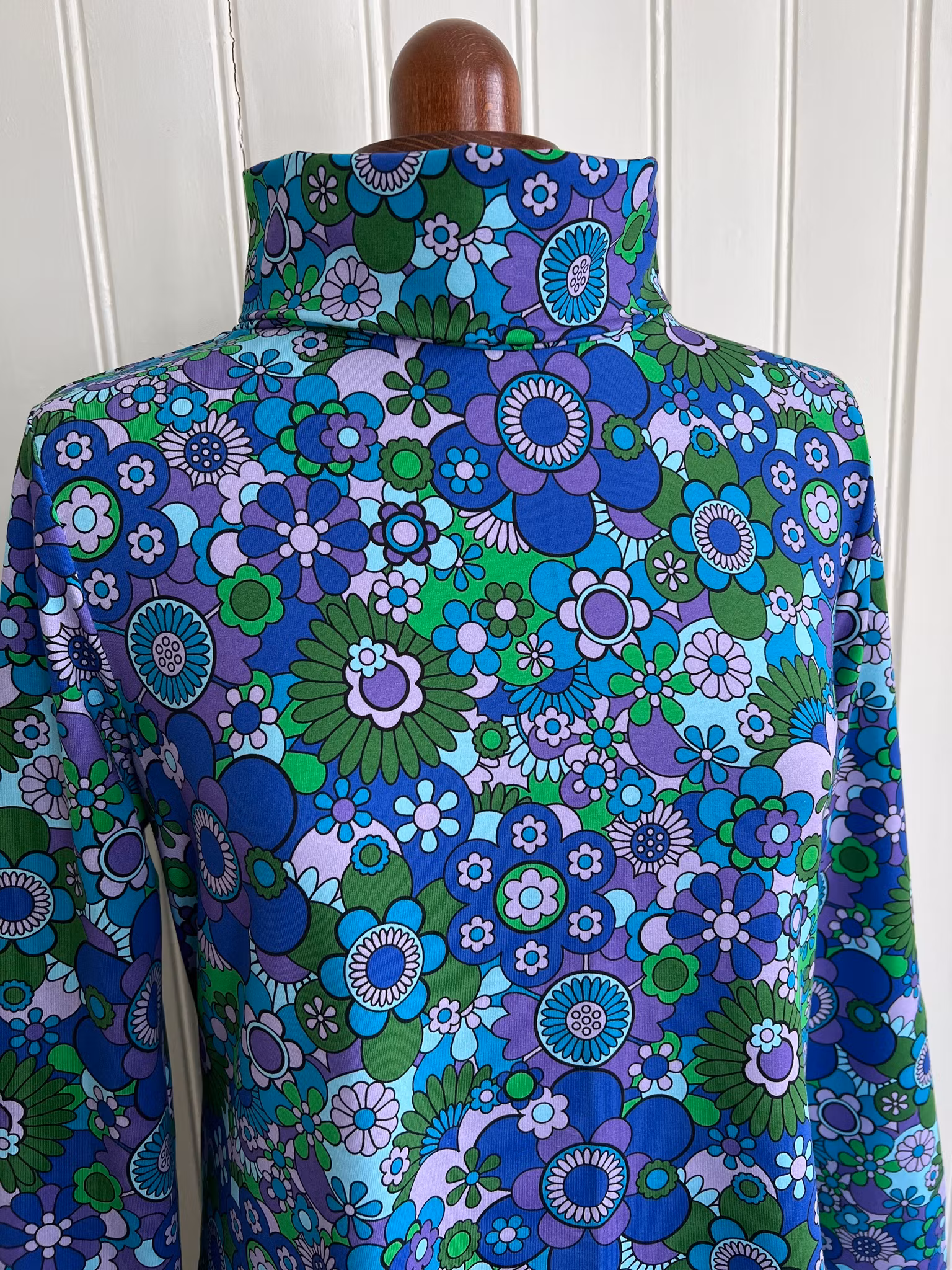 Modell Ingrid - retro mandala