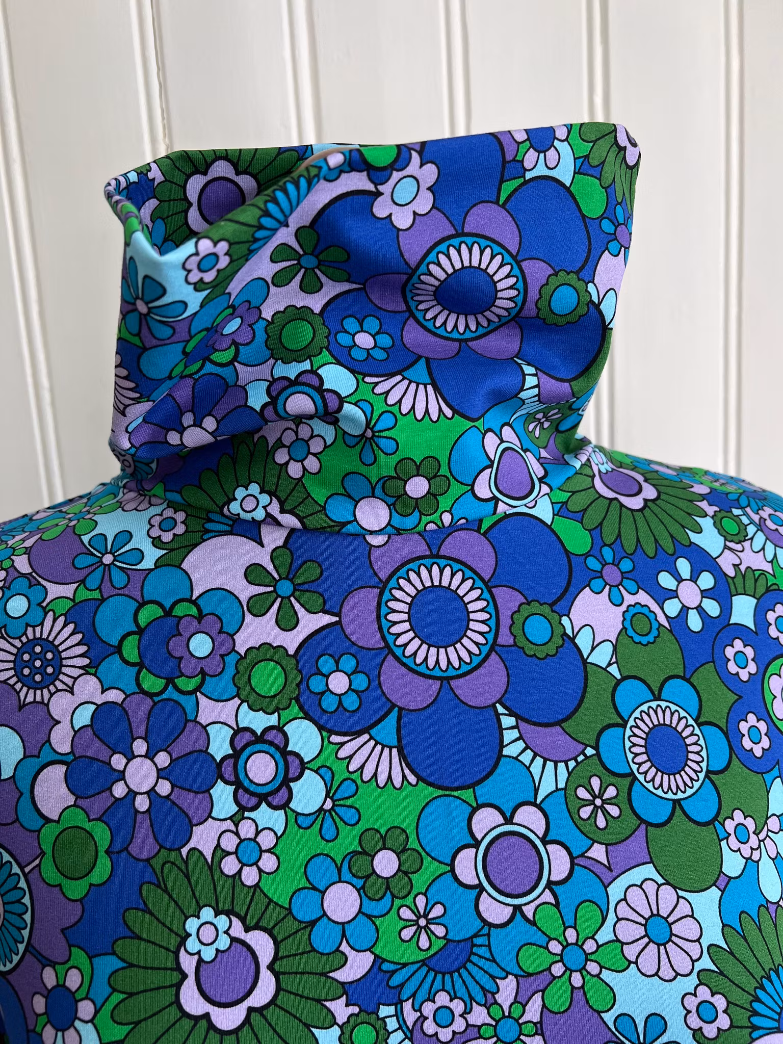 Modell Ingrid - retro mandala