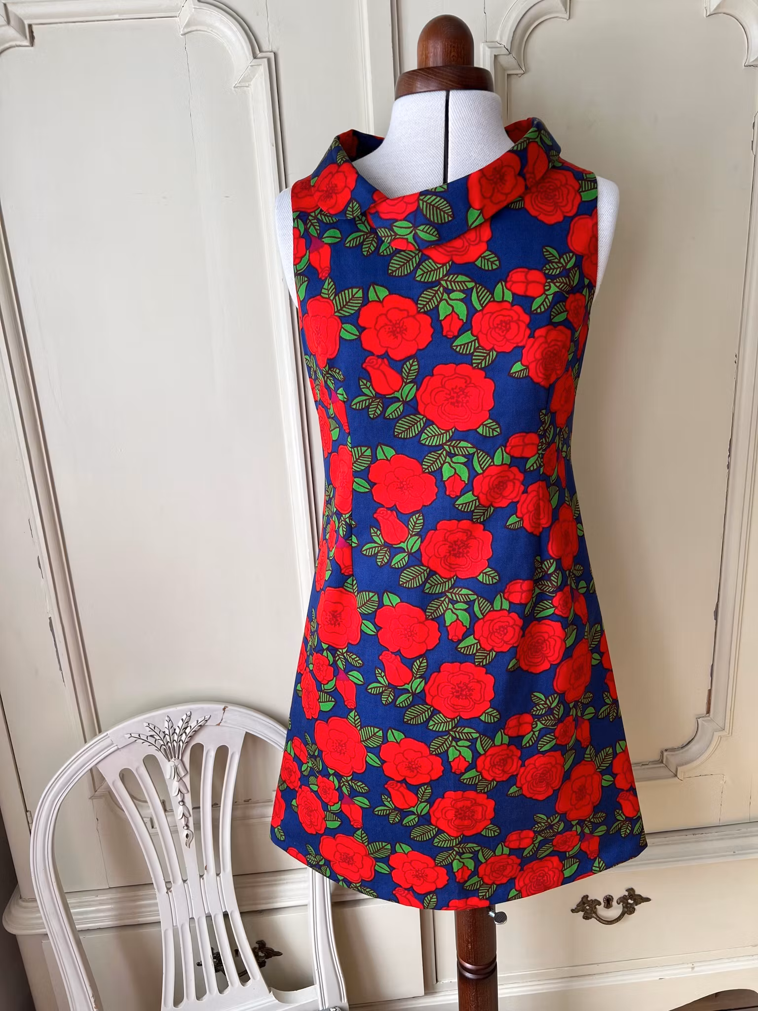 Modell Britt - retro roses