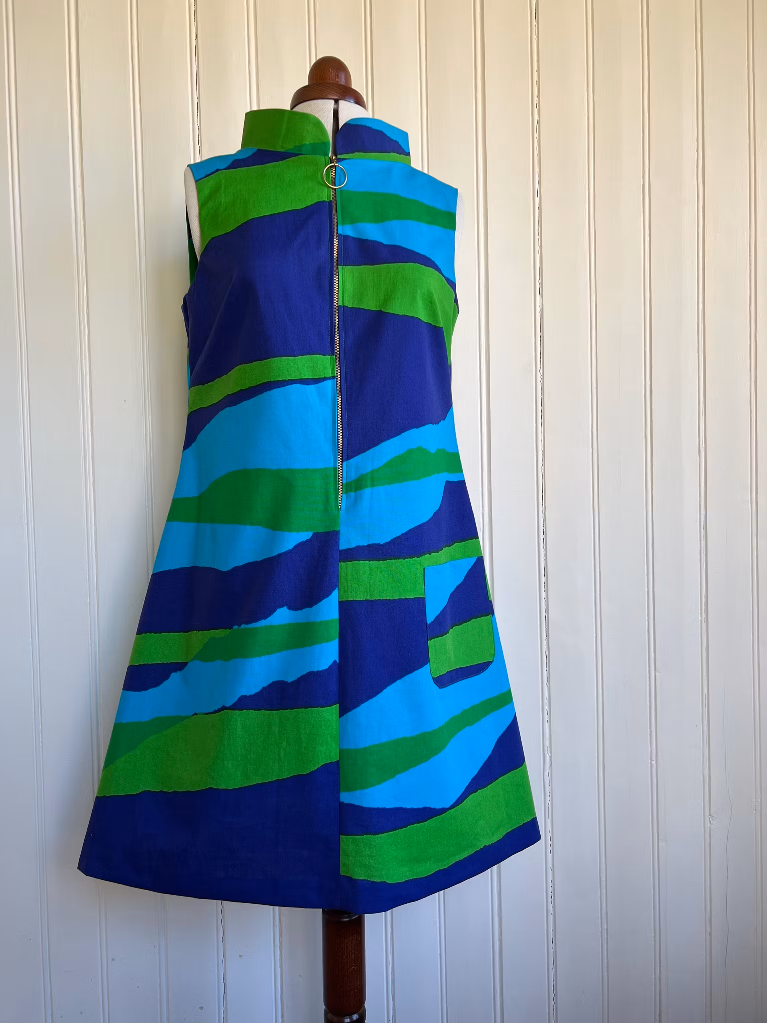 Modell Monica - colour stripes