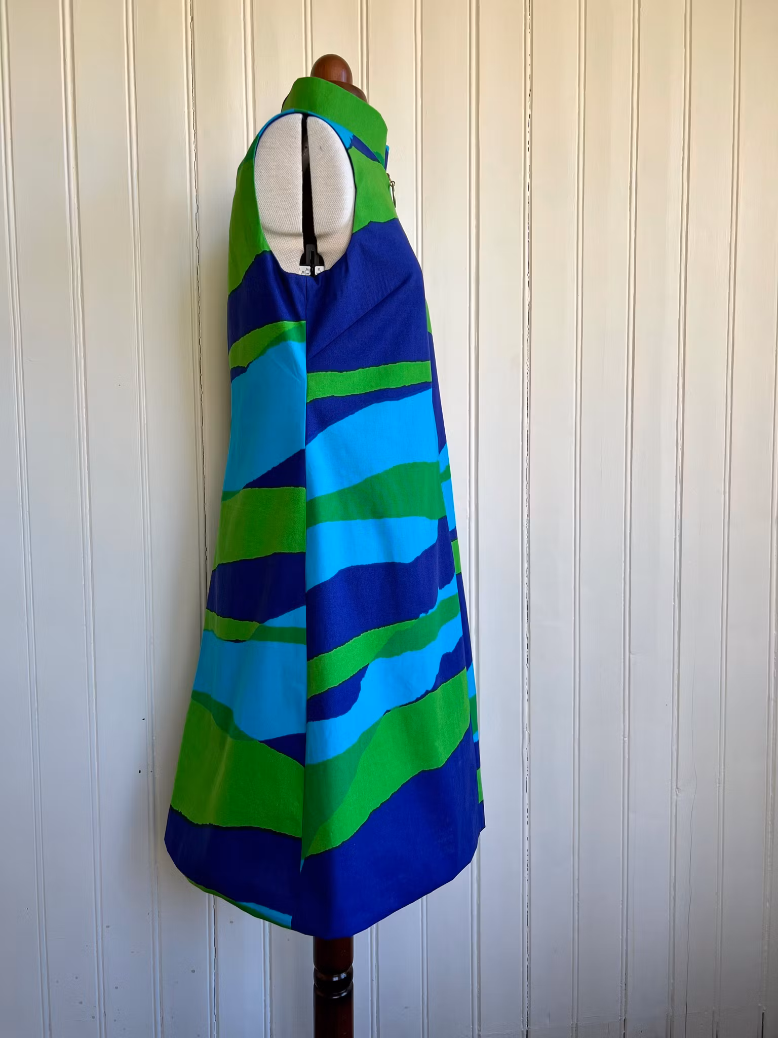 Modell Monica - colour stripes