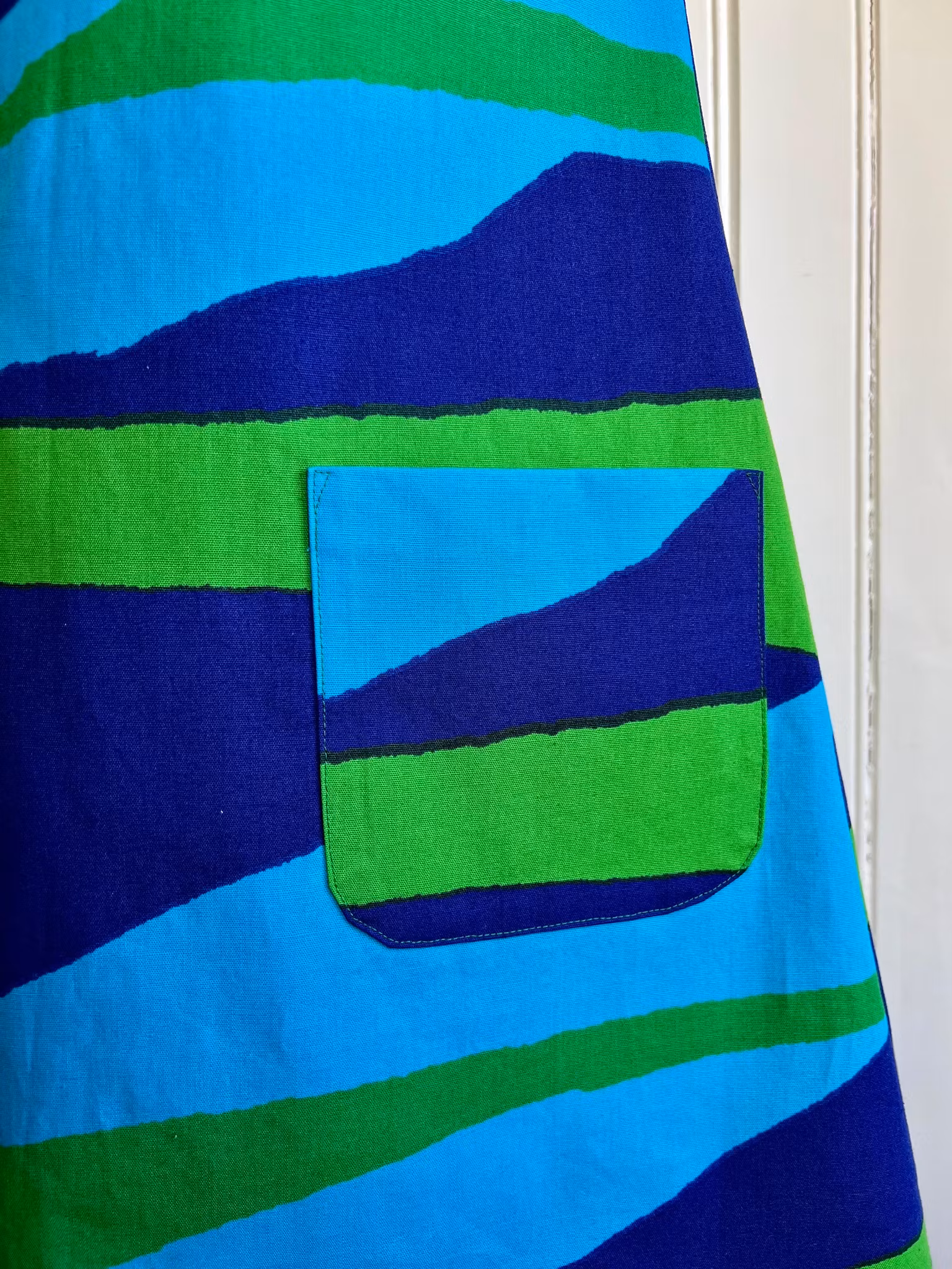 Modell Monica - colour stripes