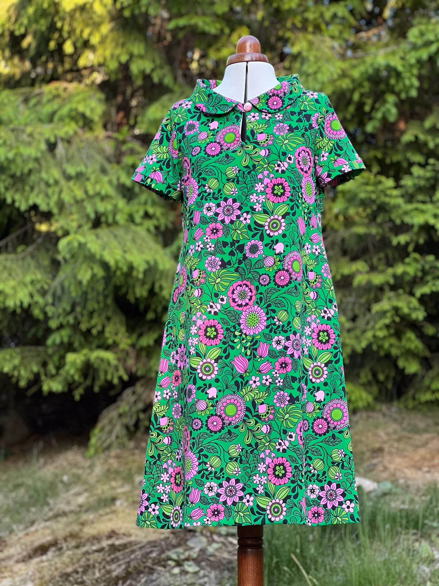 Modell Mirjam - rosa grön eufori