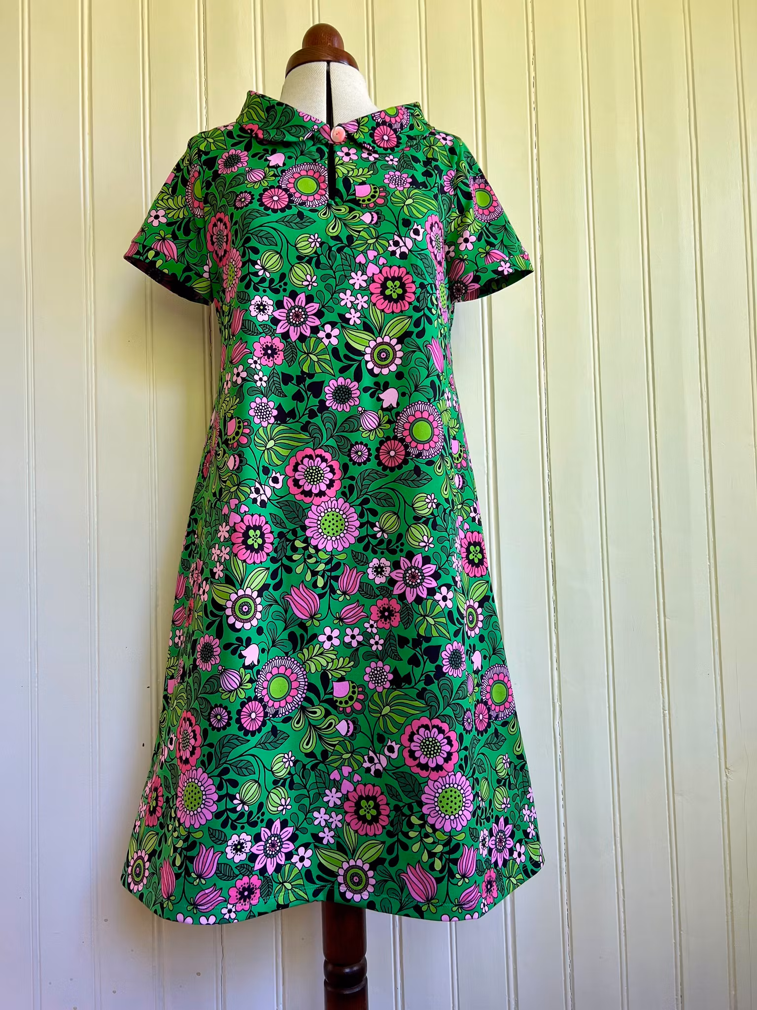 Modell Mirjam - rosa grön eufori