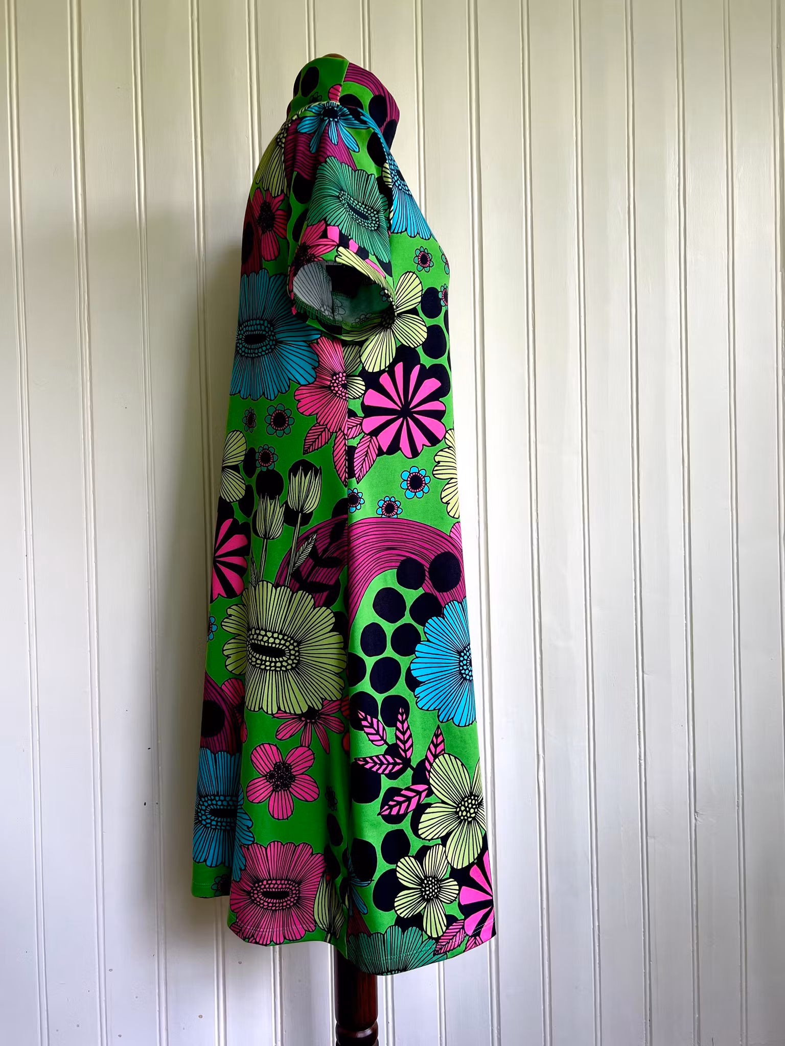 Modell Ingrid - green and bows