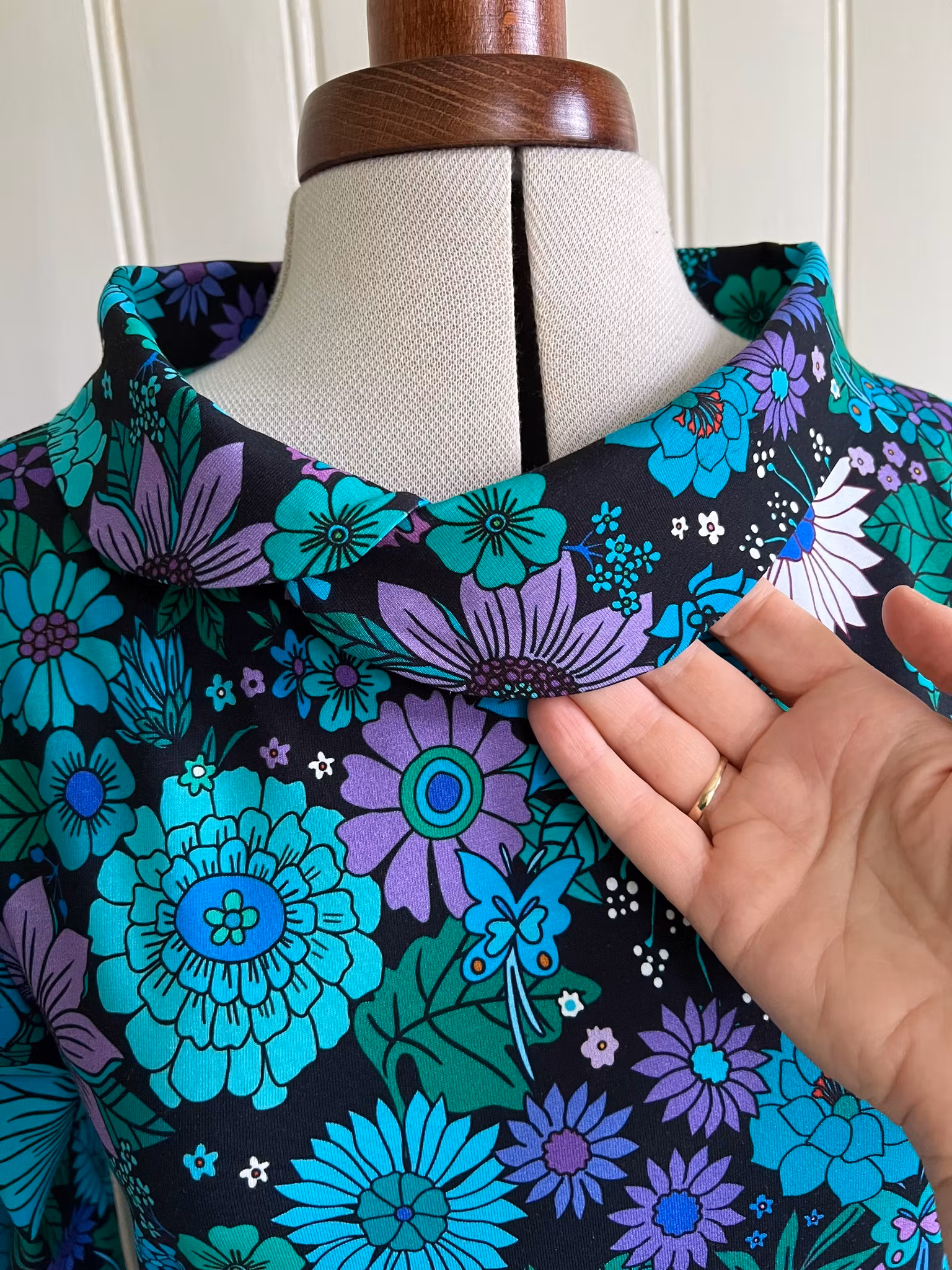 Modell Britt - floral joy