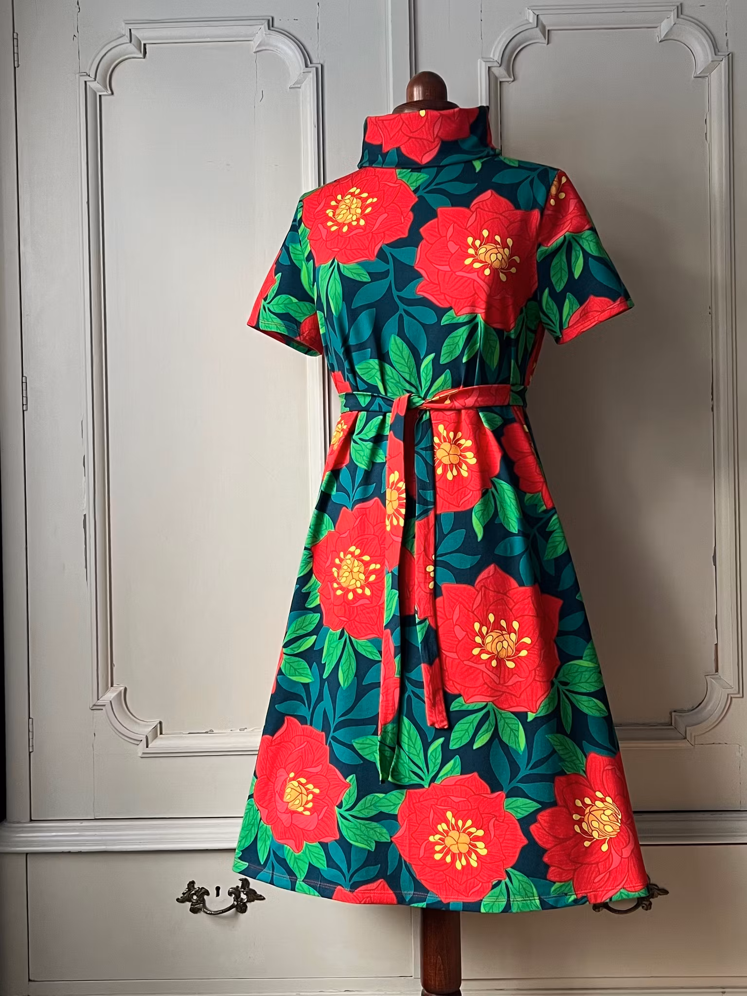Modell Ingrid - passion flower