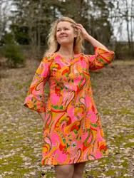 Modell Signe - The mello dress