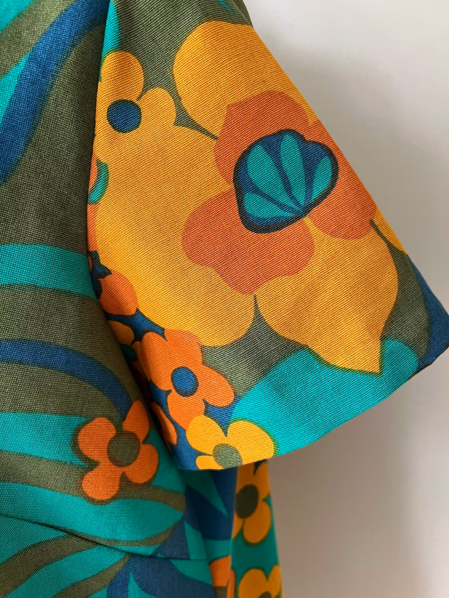 Modell Mirjam - apricot jungle