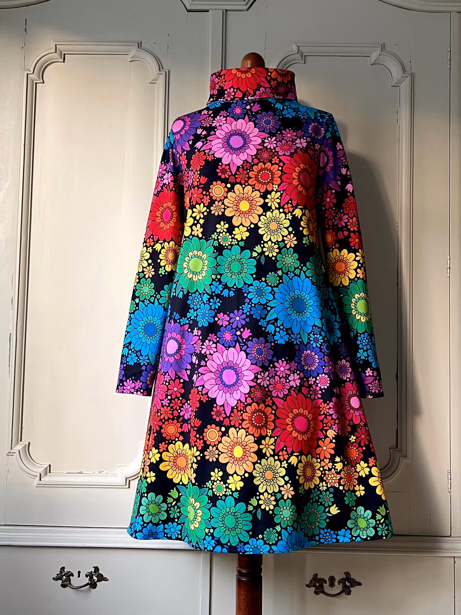 Modell Ingrid - rainbow dream