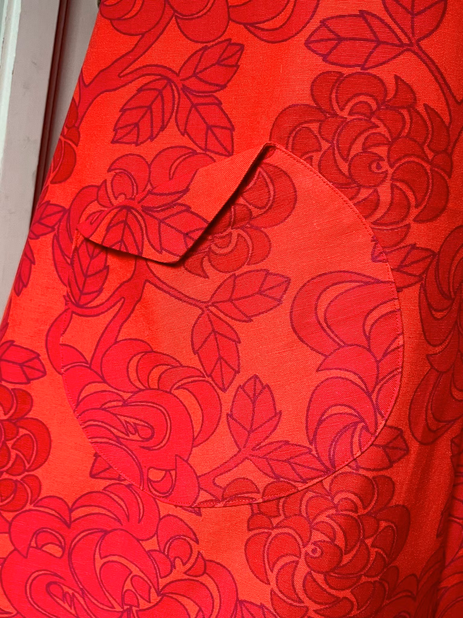 Modell Mirjam - lovely red