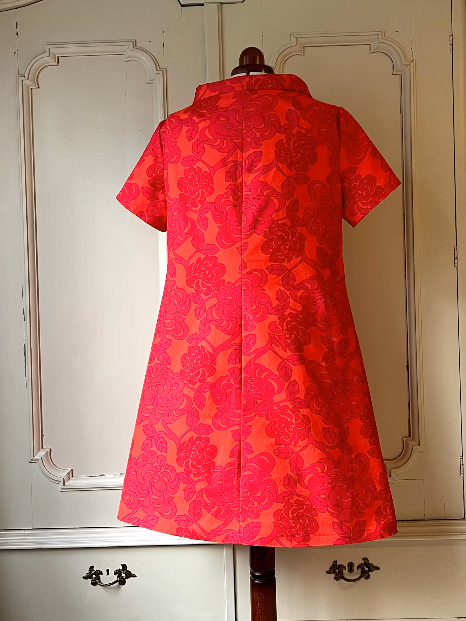 Modell Mirjam - lovely red
