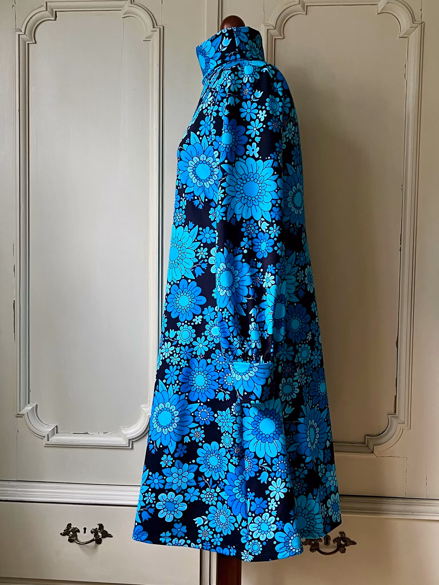 Modell Ingrid - blossom in blue