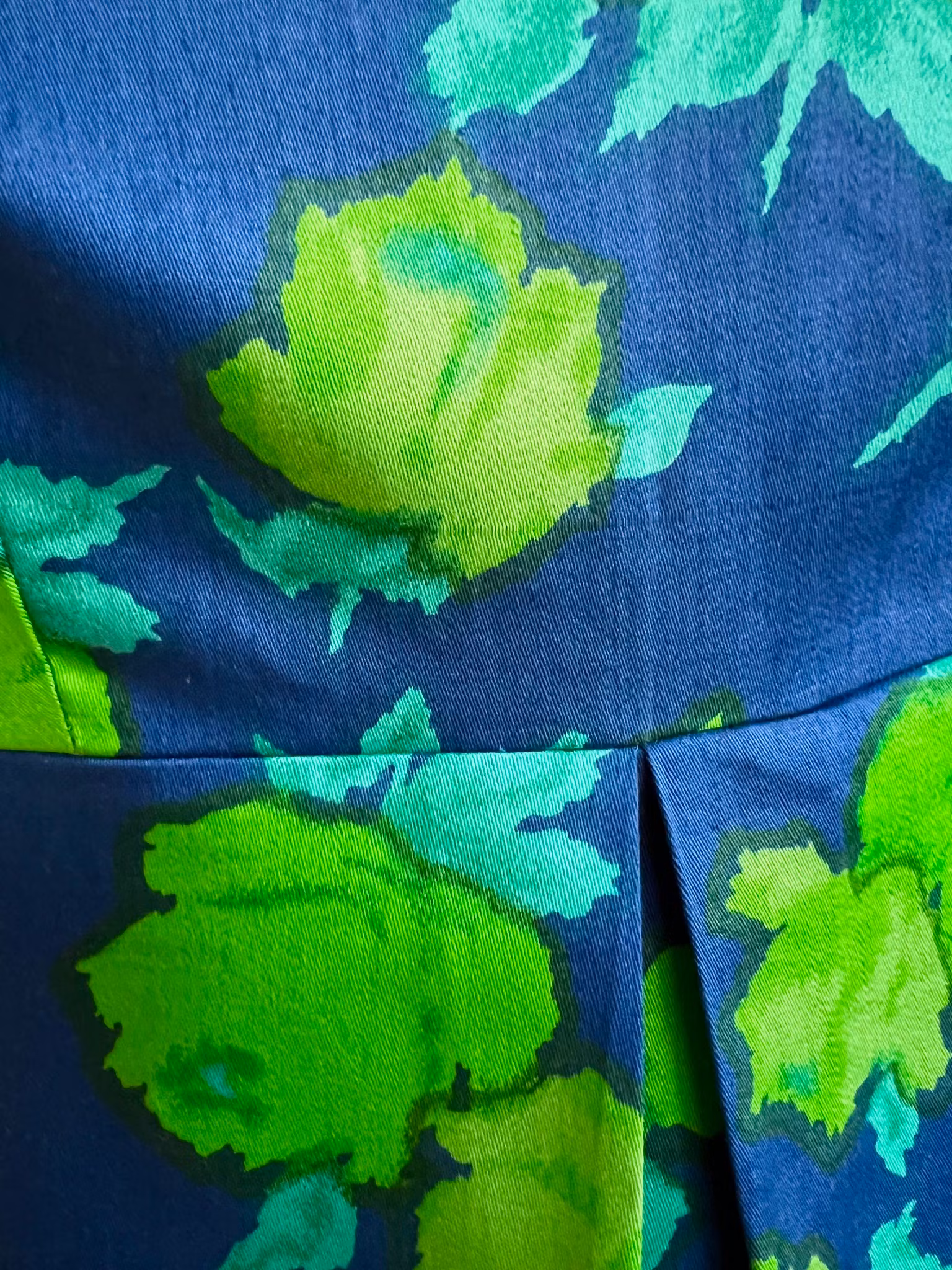 Modell Jemima - roses are green